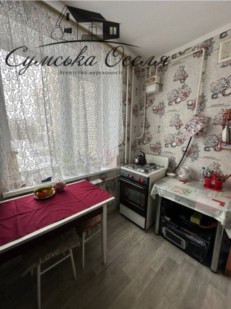 Квартира в цегляному будинку низький поверх - фото 1