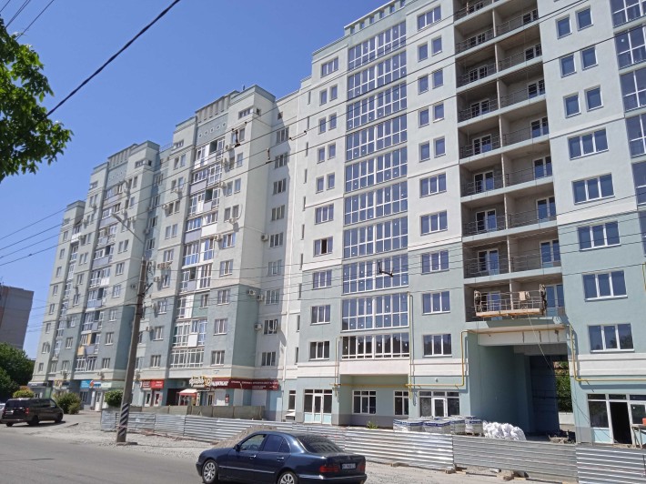 Однокімнатна квартира на Степового Фронту 20, будинок зданий - фото 1