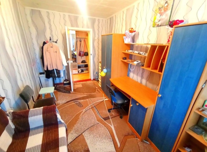 Продажа 2 х комнат. 40 м2 отдельная квартира, в Малосемейке. Космос - фото 1