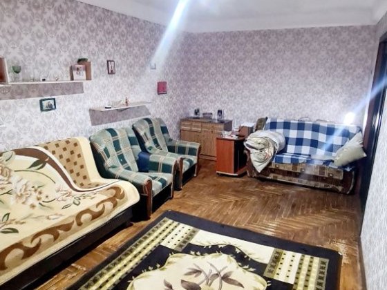 Продам 2-× комнатную квартиру. Запорожье