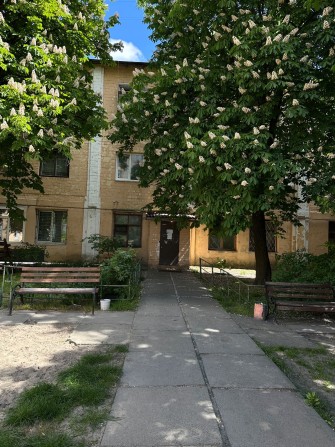 Продаю Кімнату в Гуртожитку на лівому березі біля метро - фото 1