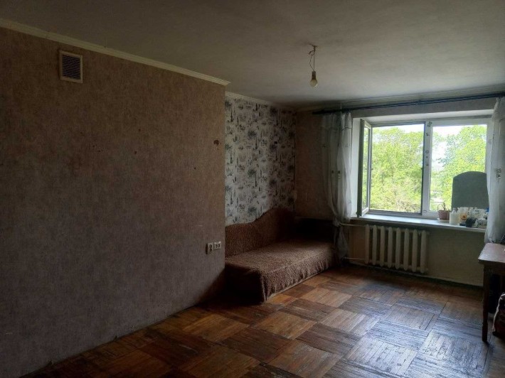 Продам комнату в коммуне ул. Жолио Кюри - фото 1