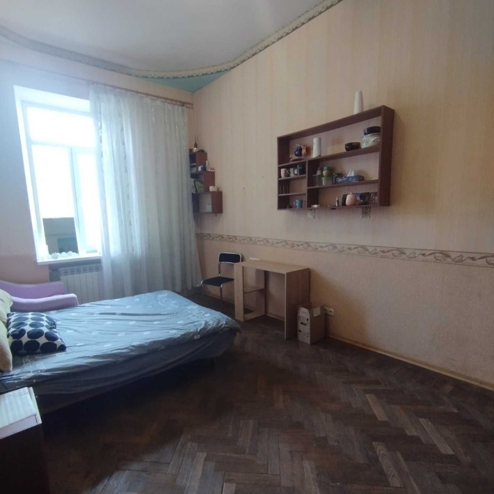 В продажу кімната в історичному ЦЕНТРІ - фото 1