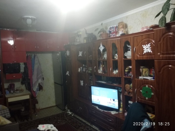 Продаю приватизированную комнату в общежитии - фото 1
