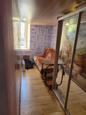 Продам двухуровневую комнату в центре - фото 1