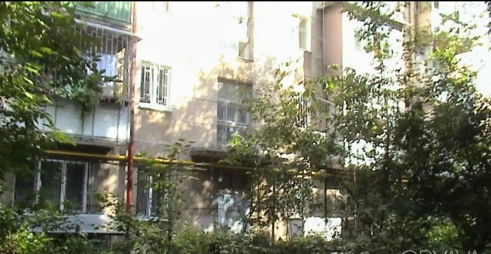 Две комнаты в коммунальной квартире на Черёмушках. - фото 1