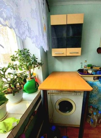 Продам комнату метро ХТЗ по Александровскому проспекту 156 - фото 1