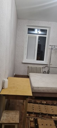Продам комнату ОТ ХОЗЯИНА. После 2.06 18 метров,  ул. Скидановская, Ес - фото 1