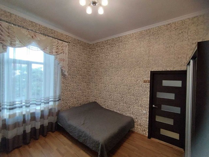 Продам выделенную блоком коммуну в центре.Конная/Пастера. - фото 1