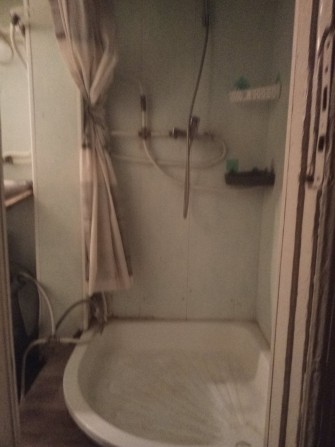 Продам комнату в комунне - фото 1