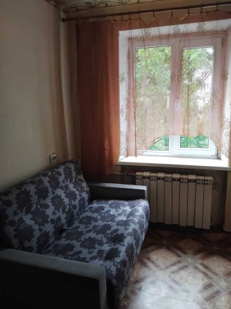 13m комната гостинка ХТЗ  метро Тракторный завод Александровский - фото 1