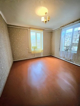 Продам кімнату, у 3-ох кімн квартирі, район 13 лікарні, Одеська - фото 1