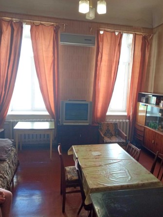 Комната в коммуне в центре, выделенная блоком, 364965 - фото 1