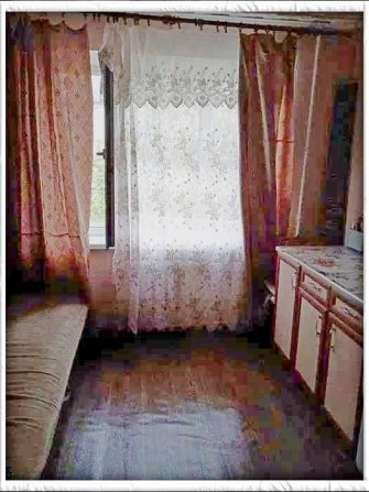 Продам 1к.гостинку,ремонт,свои удобства,4\5,пл.17м2,м.23 Августа - фото 1
