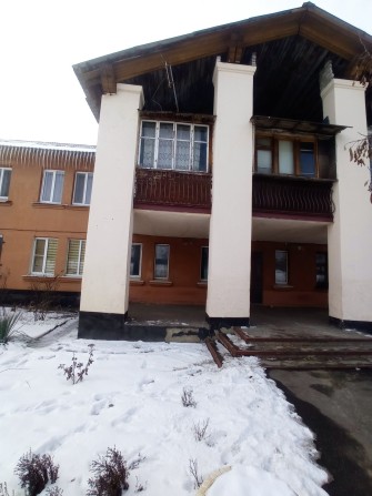Продам гостинку район ТЦ МЭТРО - фото 1