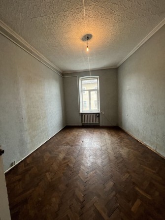 Продається 2-ох кімнатна вартира в центрі - фото 1
