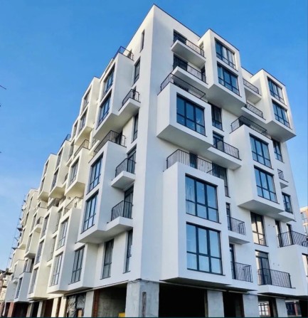 Продаж квартири ЖК В4 - фото 1
