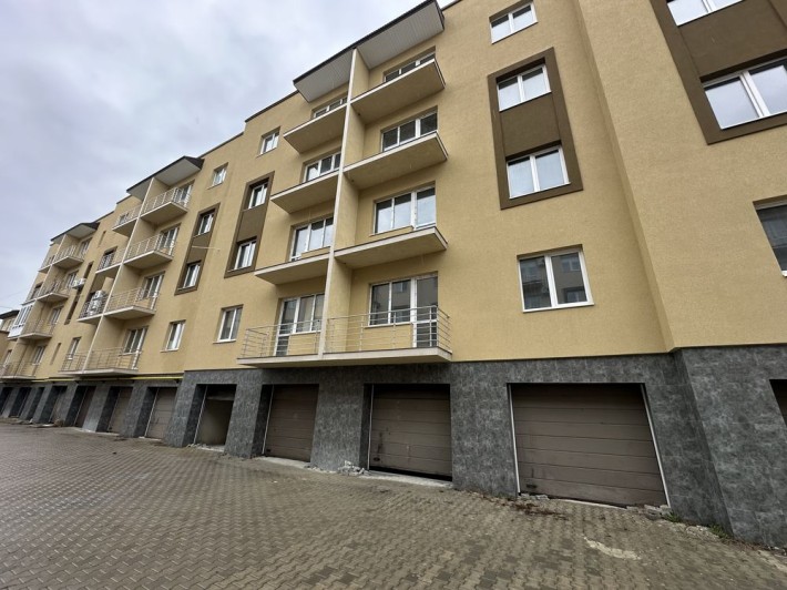 Продається новобудова з гаражем та кладовкою - фото 1
