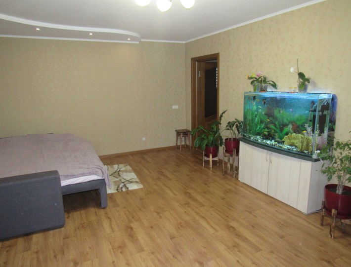 НОВА ЦІНА! Продам 2к квартиру з ремонтом в новому будинку центр - фото 1