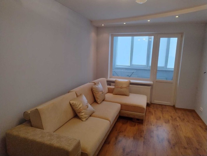 Продажа 3-х кімнатної квартири в центрі - фото 1