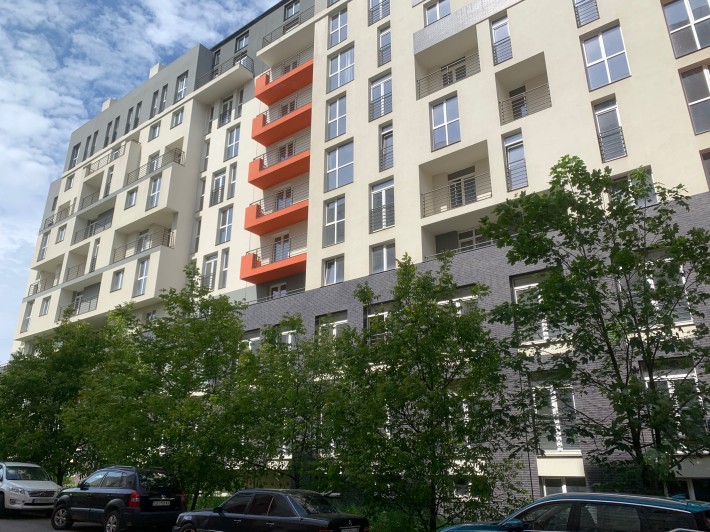 Продається двокімнатна новобудова в Чернівцях по вулиці Руській - фото 1