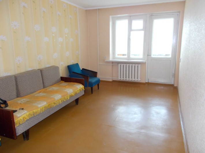 Продам 1-но кімн кв-ру 31 м2  3\5 пов,цегла пр-т Грушевського Чернігів - фото 1
