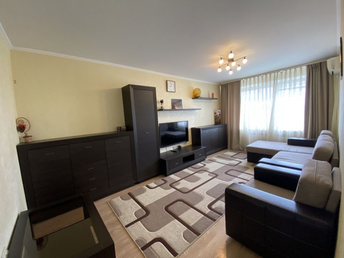Продаж 3 кімнатної квартири на Урожаї - фото 1