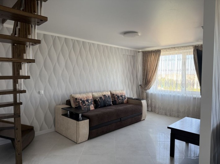 Продам 3к квартиру новобуд з ремонтом - фото 1