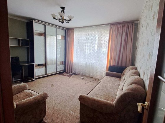 Продам 1-к квартиру Чернигов