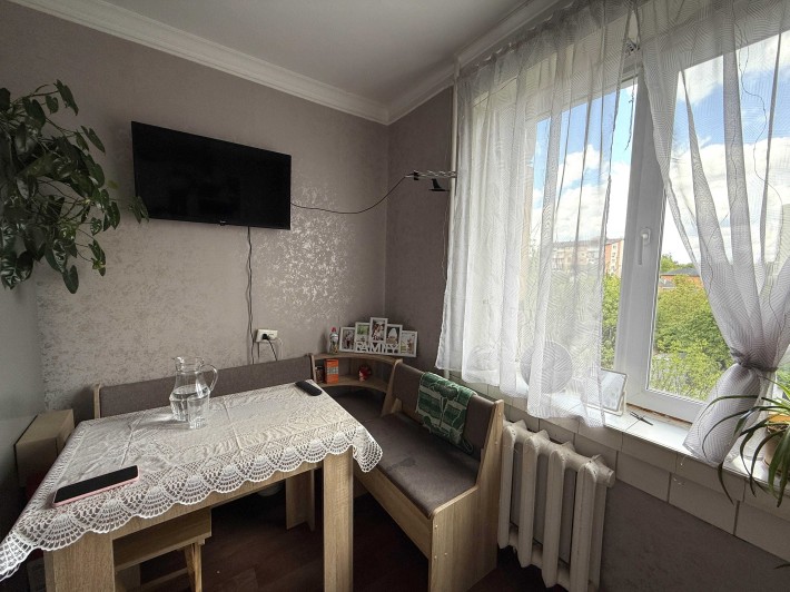 продаж 1к квартира на Словянці 4 й поверх - фото 1