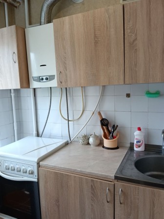 Терміново продам 1-кімнатну квартиру в р-ні площі - фото 1