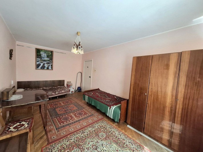 Продам 3-кімнатну квартиру на Вишеньці - фото 1