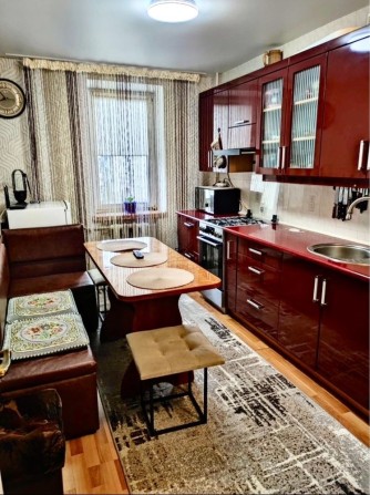 Продаж 3к квартири 64.4 кв. м на вул. Івана Миколайчука 18 - фото 1