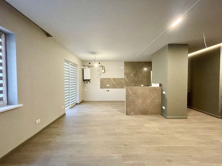Продаж 3 км квартири - фото 1