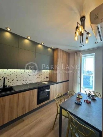 Продаж 1-к Квартири з ремонтом, Васильківська, 37г ЖК Голосіївський - фото 1