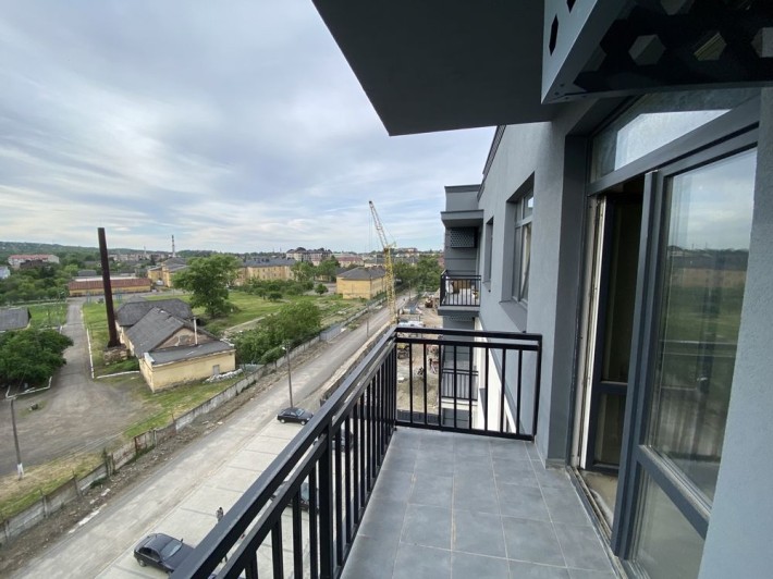 2-кімнатна 70М2 – 68 800 $ | Ужгород | Мала Прага | 5 хв до Центру - фото 1
