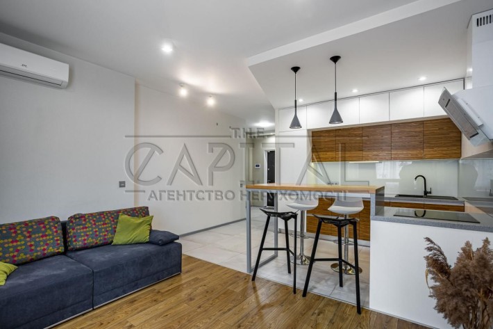 Продаж квартири, вул. Чавдар, Осокорки - фото 1