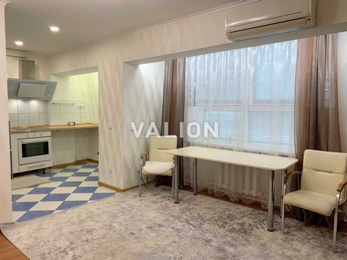 Без% Продаж 1 кімн. квартири 65м2 вул Анни Ахматової Позняки, Осокорки - фото 1