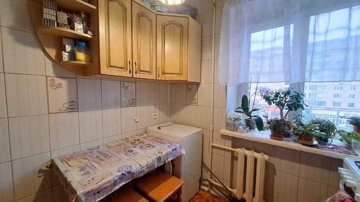 Продаж 4кімнатної квартири пр-т Левка Лук'яненка - фото 1