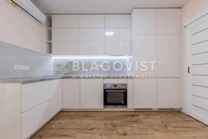 Продаж 3 кімн. квартири, Регенераторна, ЖК"Комфорт Таун", Дніпровський - фото 1