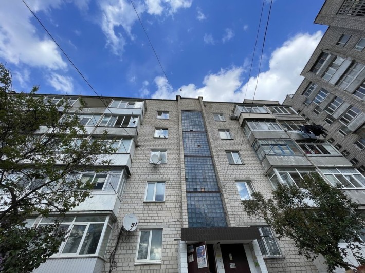 Продаж 2-х кімнатної квартир на Можайці - фото 1