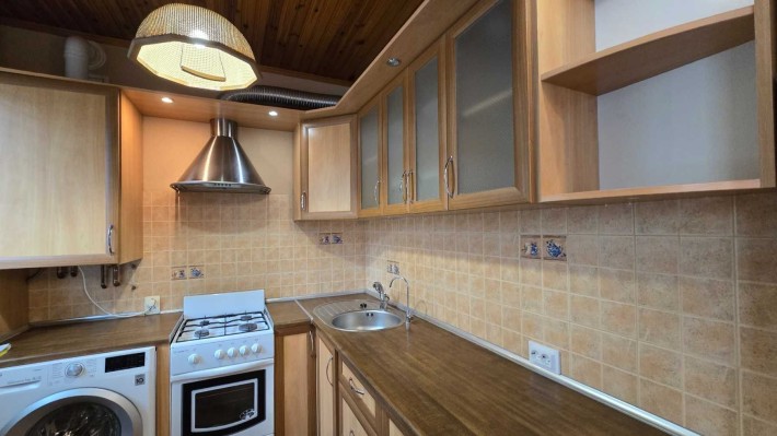 Продаж 2 кімнатної квартири в Центрі 9052 - фото 1
