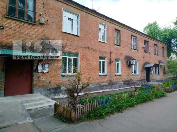 Продається 3-кімнатна квартира в центрі міста - фото 1