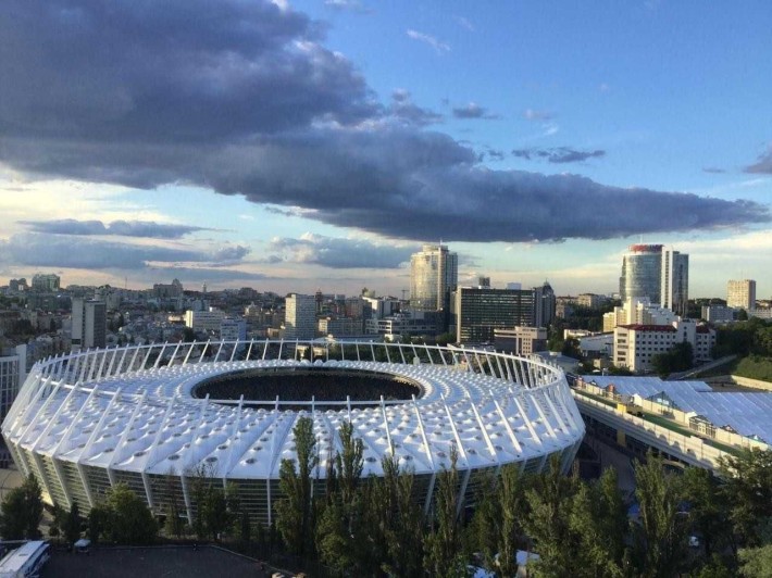 Продаж квартири в м. Києві, вул. Ділова, 2б - фото 1