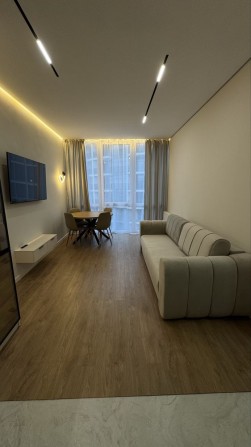 Продаж квартири. - фото 1