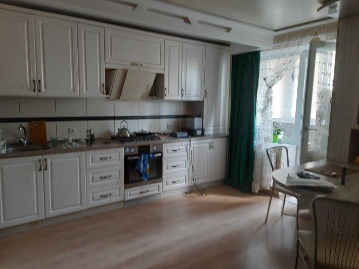 Продаж 3-кімнатної квартири в Новобудові з ремонтом - фото 1