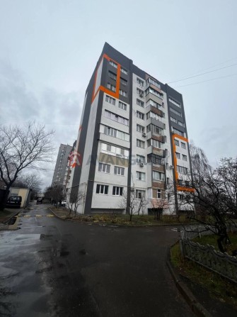 В продажу квартири з видом на Дніпро. - фото 1