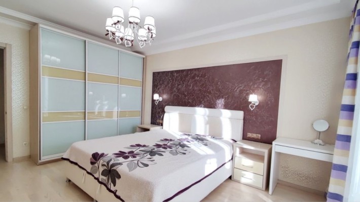 Продаж вул. Дениса Рачiнського,25А. 15 хв Метро - фото 1