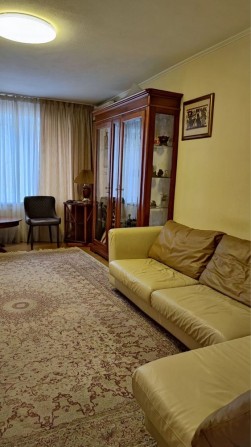 Продам 3- комн квартиру, Нагорный район - фото 1