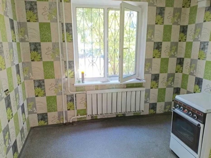 Продаж 1-кімнатної квартири  р-н Буревісник! - фото 1